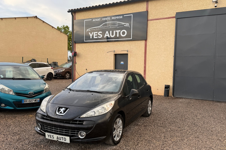 PEUGEOT 207